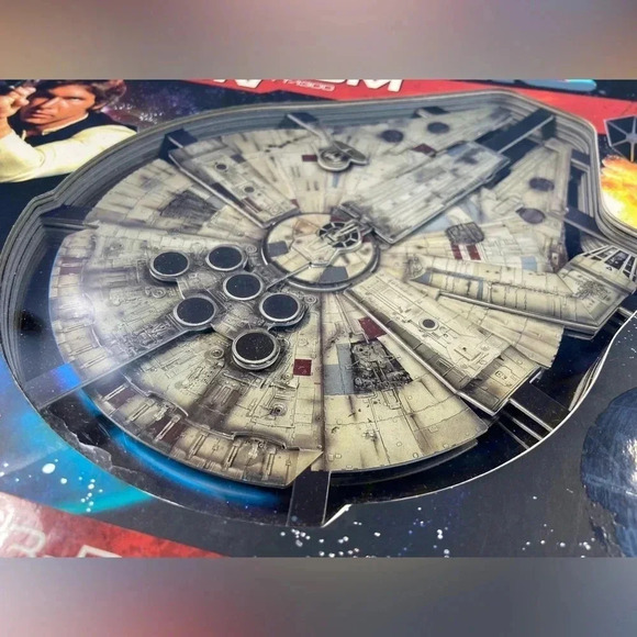 Star Wars - Millennium Falcon YT-1300 - A 3D  Owners Guide 💫 - Picture 10 of 12